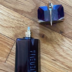 Alien 90ml empty container - refillable